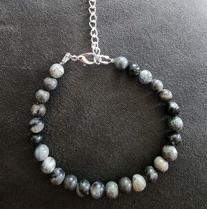 Elegant Black and Gray Beaded Bracelet